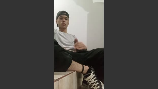 Gui0180 04-12-2025 Recorded Video suckcock