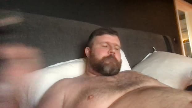 beatsuk3 04-12-2025 Recorded Video kissing