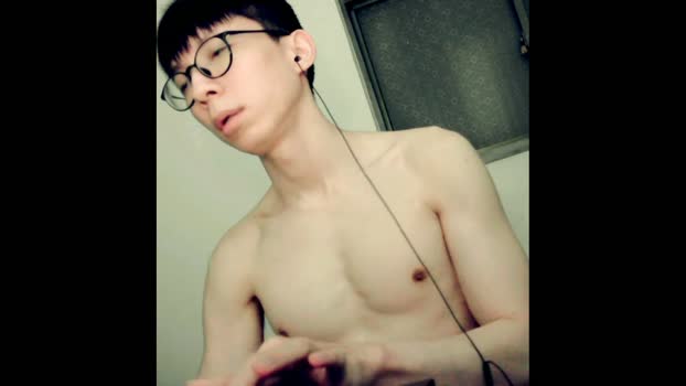 Linchienchih 04-12-2025 Recorded Video Topless