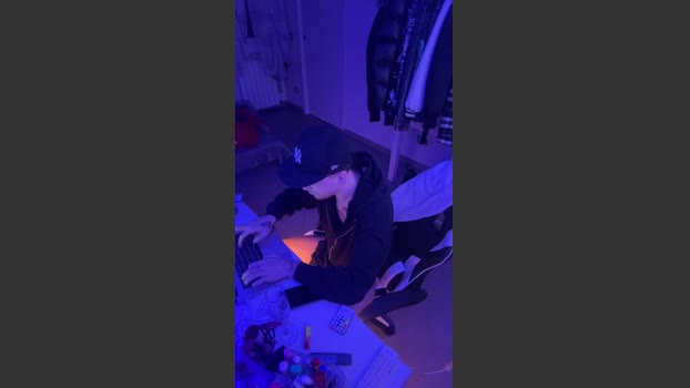 Plewus99 07-12-2025 Recorded Video skinny