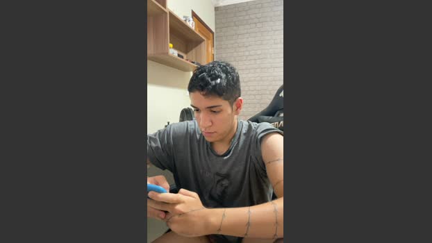 EDuardoBranco 08-12-2025 Recorded Video kissing