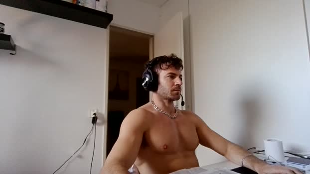 ALPHA_HUNK 12-12-2025 Recorded Video sweet