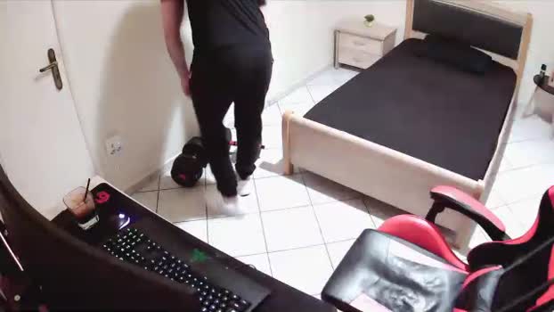 AlbanianFker21 12-12-2025 Recorded Video kinky
