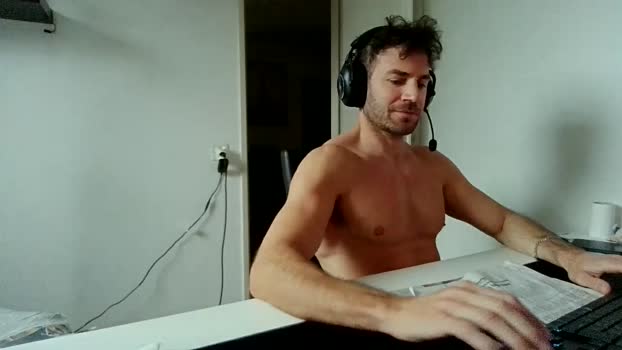 ALPHA_HUNK 14-12-2025 Recorded Video kiss