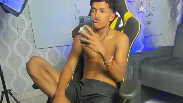 Boy_Savoy 14-12-2025 Recorded Video analtoy