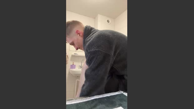 HornyPornyGuy 13-12-2025 Recorded Video fuckhard