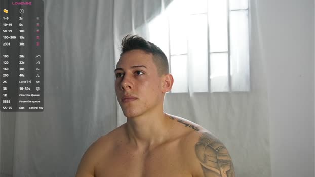 Latino_Milk_99 13-12-2025 Recorded Video jerkoff