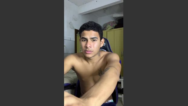 MARENTO23CMM 15-12-2025 Recorded Video Topless