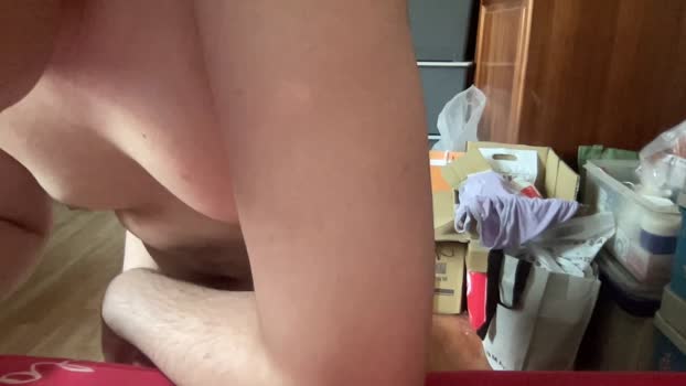 Zhengyang 16-12-2025 Recorded Video kissing