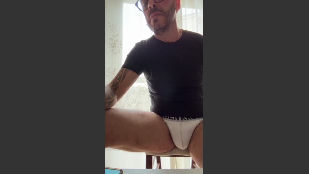 contedig28 16-12-2025 Recorded Video kiss