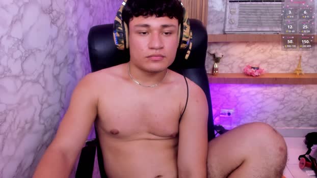 AndrewPeach 17-12-2025 Recorded Video sexybody