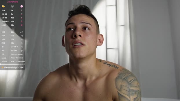 Latino_Milk_99 19-12-2025 Recorded Video kissing