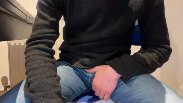 short_and_cute 19-12-2025 Recorded Video jerkoff