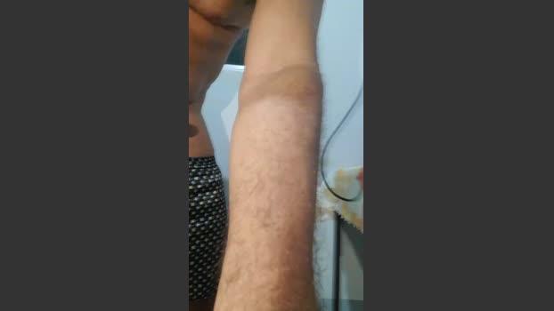 Morenodiscret35 22-12-2025 Recorded Video striptease