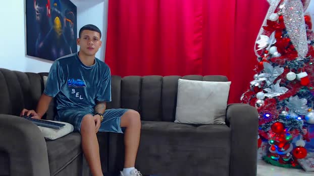 jefferson_horny 22-12-2025 Recorded Video twink