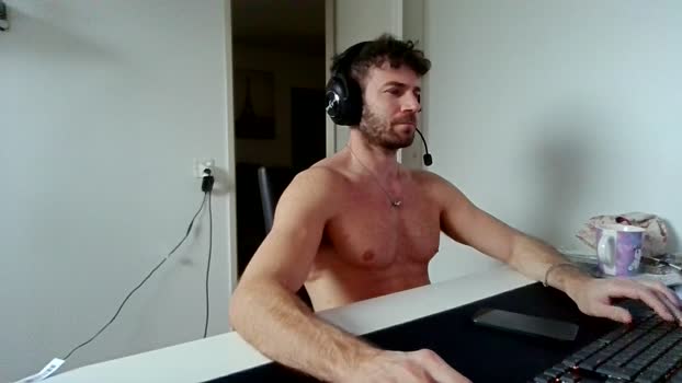 ALPHA_HUNK 25-12-2025 Recorded Video oral