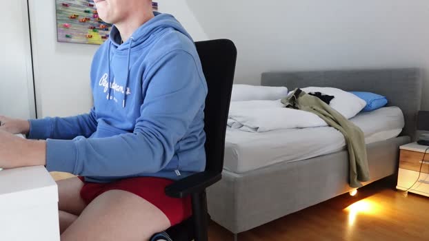 olli_36 31-12-2025 Recorded Video fuckface