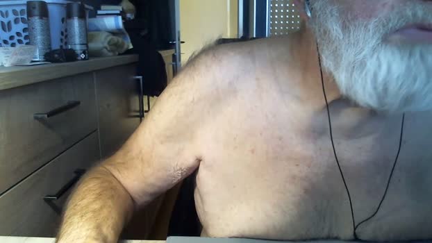 oldman3113 01-01-2026 Recorded Video suckshow
