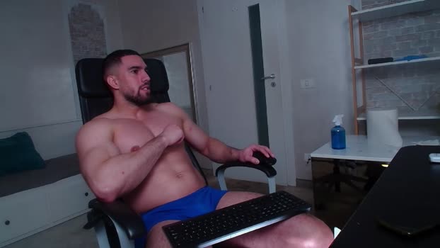 IvanHyde 04-01-2026 Recorded Video striptease