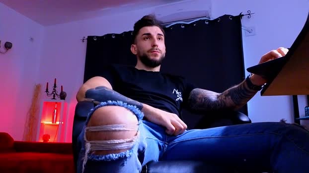 MightyAaronX 04-01-2026 Recorded Video analtoy
