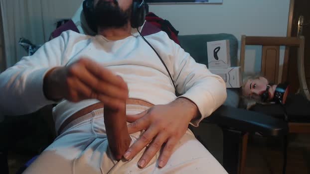 gag0nmyc0ck 05-01-2026 Recorded Video spanking