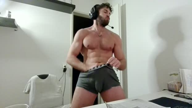 ALPHA_HUNK 10-01-2026 Recorded Video naked