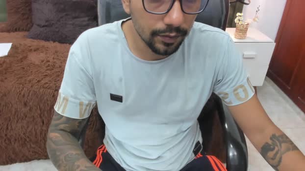 fuckboy_bbc 11-01-2026 Recorded Video play