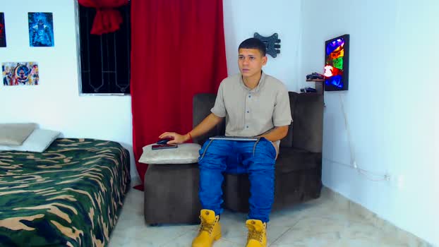 jefferson_horny 12-01-2026 Recorded Video horny
