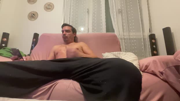 luis00es 12-01-2026 Recorded Video fingers