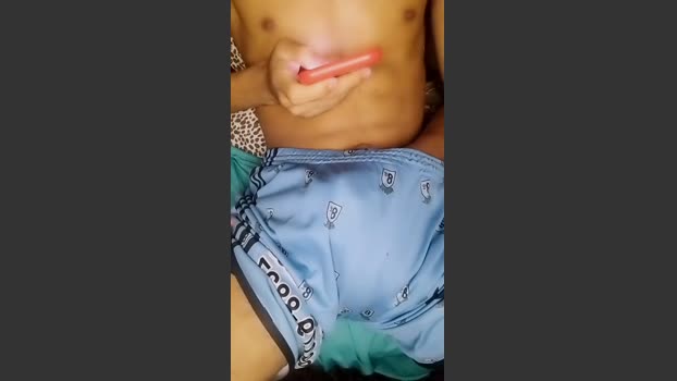 caque6 17-01-2026 Recorded Video striptease