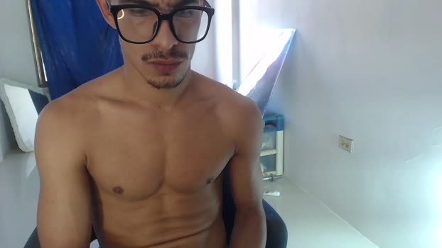adamthehuman 18-01-2026 Recorded Video prettyface