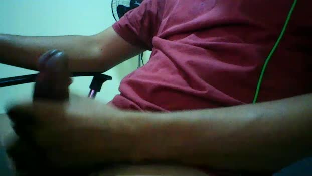 guigui2104 20-01-2026 Recorded Video twink