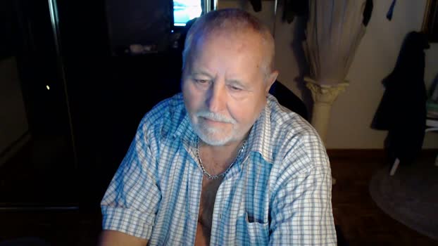 wlodek560 26-01-2026 Recorded Video kissing
