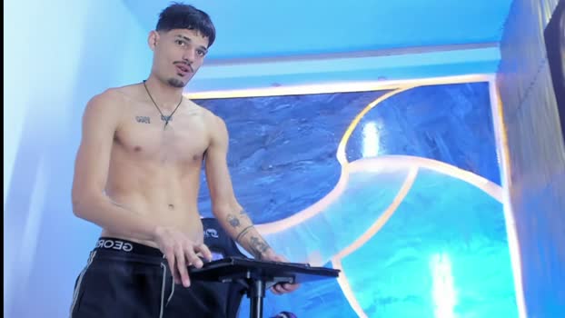 Handsome_boys_ 30-01-2026 Recorded Video striptease