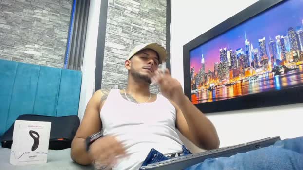 Chris_Dick99 07-02-2026 Recorded Video kissing