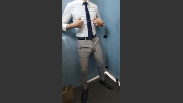 suitdogLsheers 23-02-2026 Recorded Video spanking