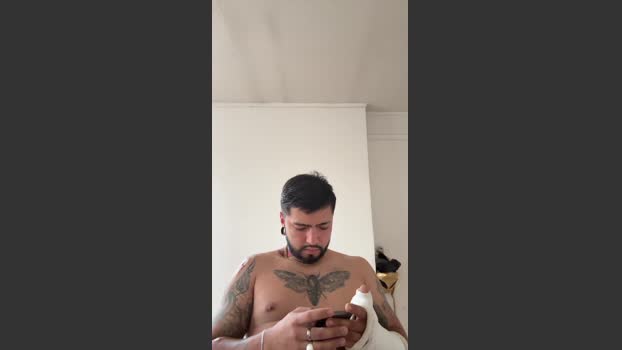 levi_rentboy 08-03-2026 Recorded Video suckshow