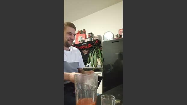 Lienlingsidiot 04-04-2026 Recorded Video bicurious
