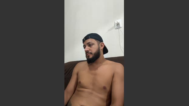 Puto_leitador 06-04-2026 Recorded Video handsome