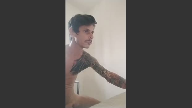MASSAGISTA19CM4 07-04-2026 Recorded Video handsome