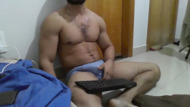 MorenoCarente 08-04-2026 Recorded Video sexymale