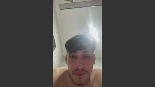 Dilofauro 11-04-2026 Recorded Video kissing
