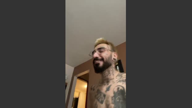 giovanilavinski 11-04-2026 Recorded Video prettyface