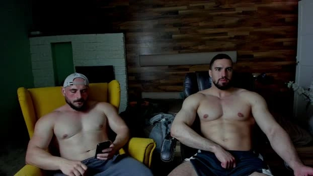 IvanHyde Live 16-04-2026 Gay Cam amateur bigdick