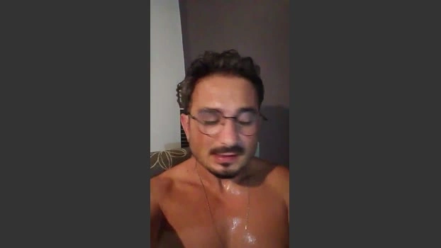 RodValentino Live 16-04-2026 Gay Cam Video deepthroat