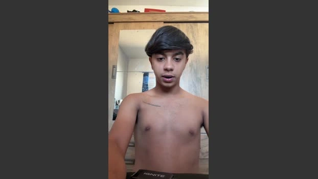 gusztaa Live 16-04-2026 Gay Cam orgasm prettyface
