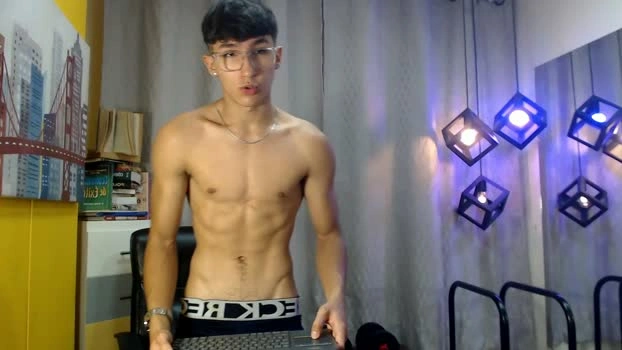 jeremy_job Live 16-04-2026 Gay Cam love lick