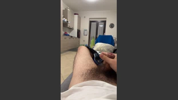 Vin_Tibs Live 17-04-2026 Gay Cam Porn spanking