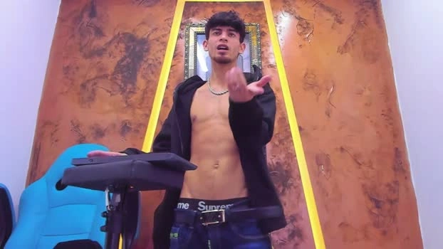 Kroddy_Sw_ Live 18-04-2026 Gay Cam suckshow nasty