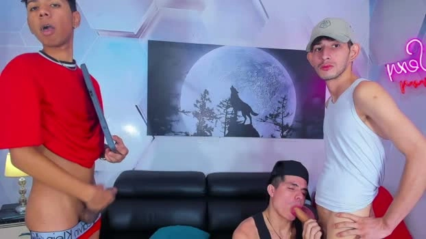 josetwin_group Live 17-04-2026 Gay Cam fingering bigdick